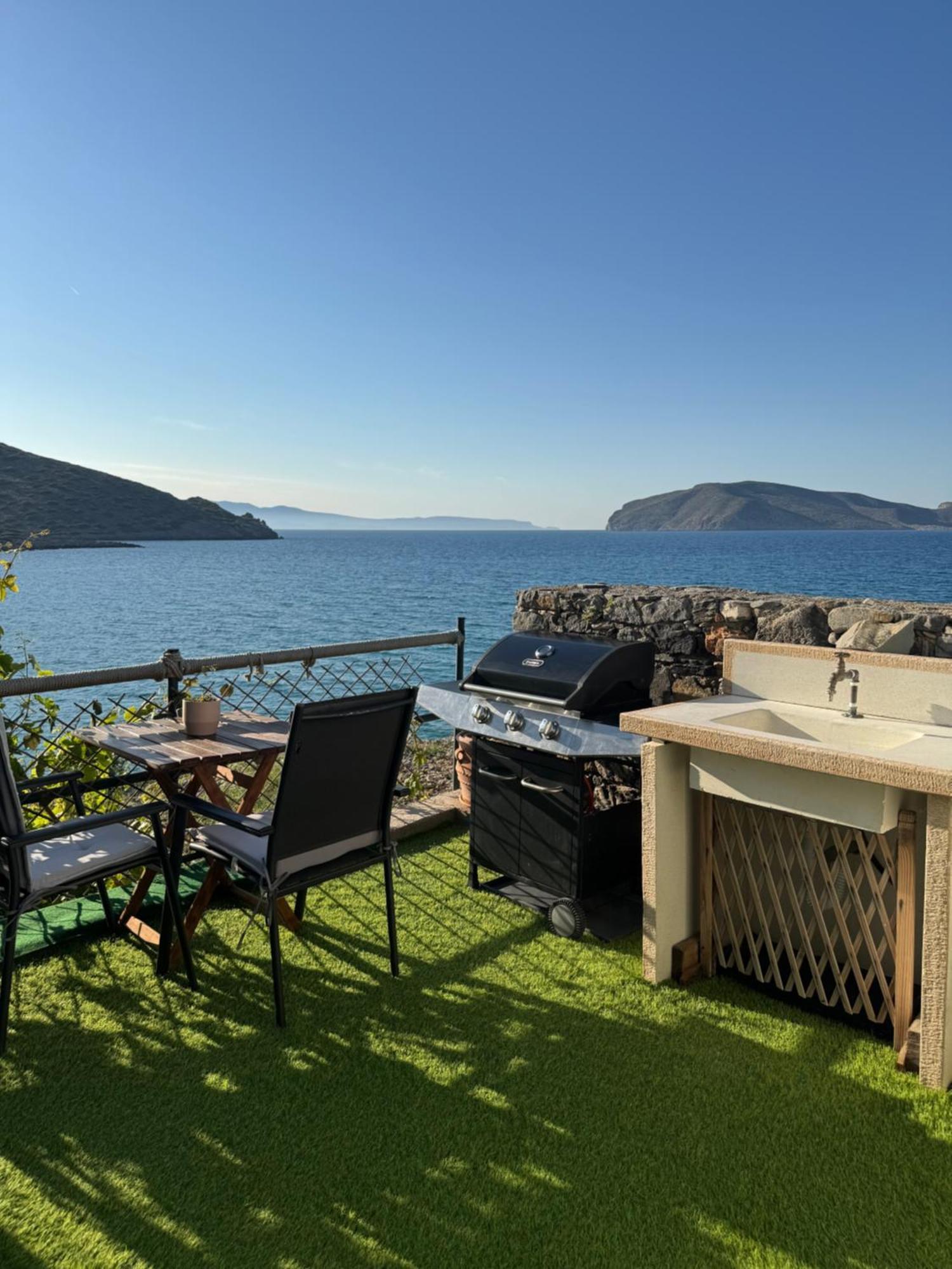 Tholos Alexandra'S Beachfront House Kavousi  ภายนอก รูปภาพ